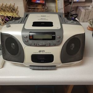 GPX Portable CD Player with Radio - Cream and Gray
